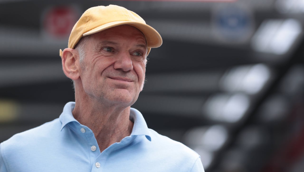 Adrian Newey y Aston Martin, fecha límite