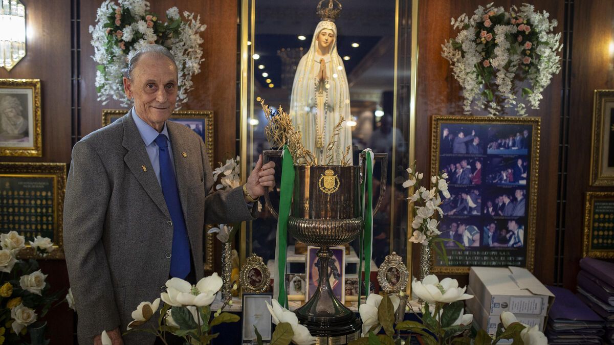 La enésima donación de Ruiz de Lopera a la Semana Santa de Sevilla