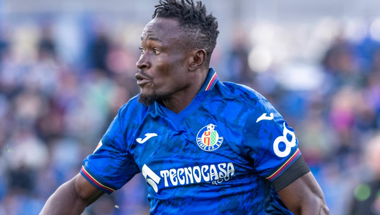 Movimientos por el fichaje de Djené