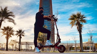 El otro gran reencuentro de Álex Moreno en Sevilla: "¡Cuantísimo te he echado de menos!"