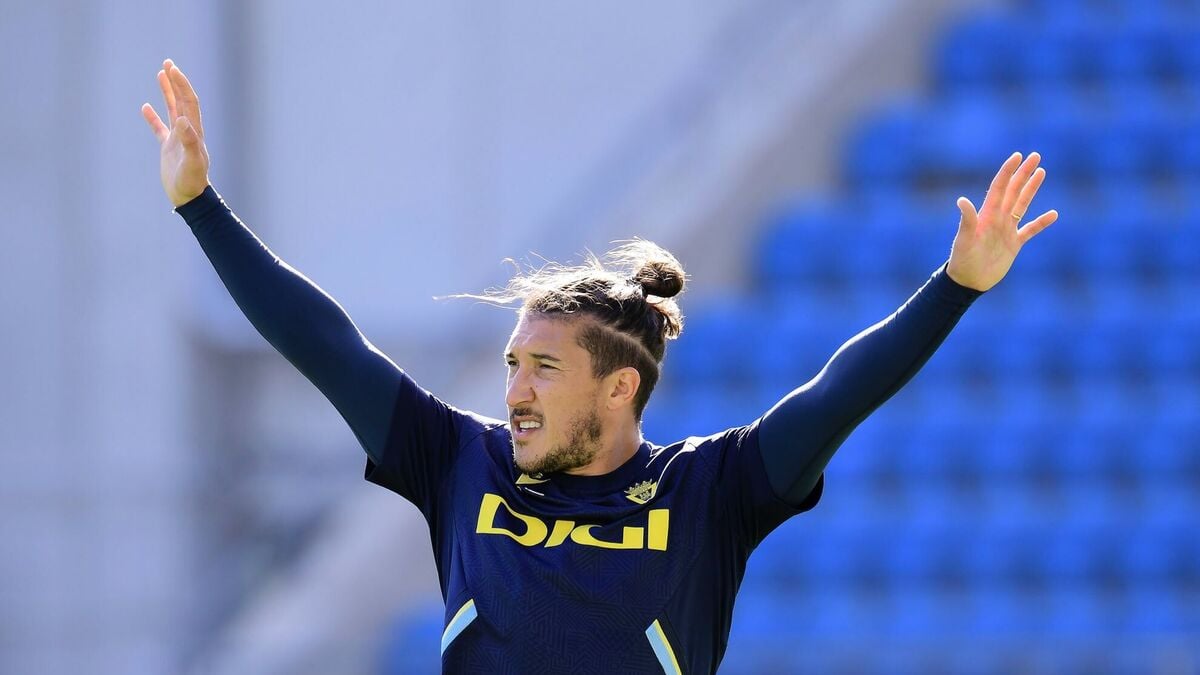 Pacha Espino se despide del Cádiz con nostalgia