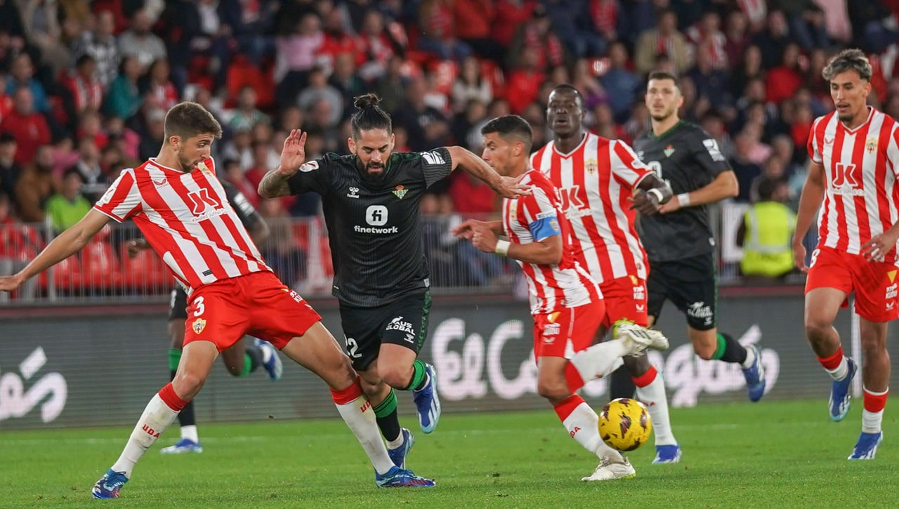 Edgar vuelve a casa: "El Betis me lo dio todo; será bonito y especial"