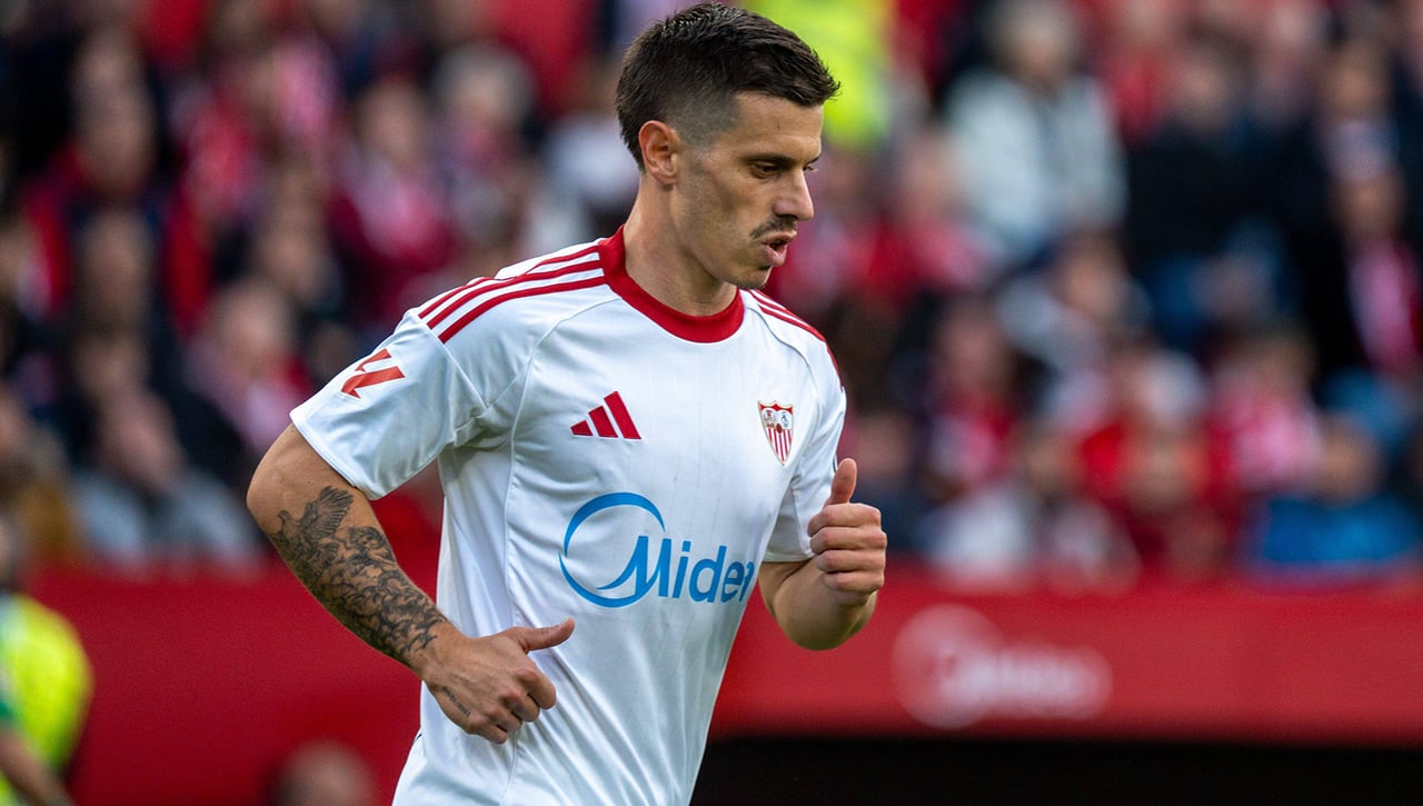 El Sevilla anuncia la cesión de Alfon al Villarreal con condiciones ventajosas