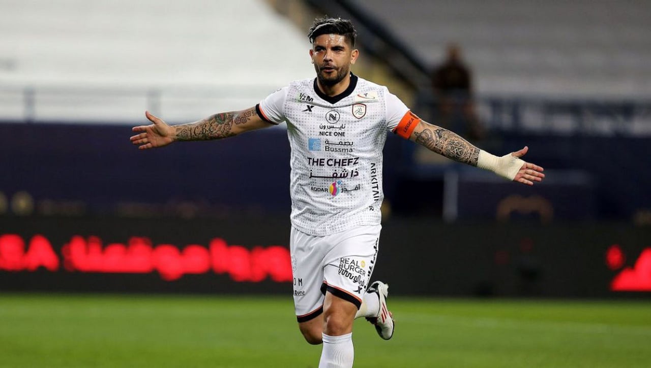 Ever Banega recluta a su lugarteniente en el Sevilla