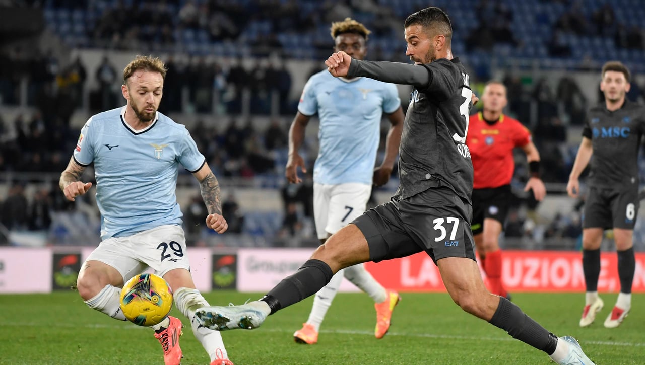 Desde Italia encartan al relevo invernal de Ricardo Rodríguez: Leonardo Spinazzola