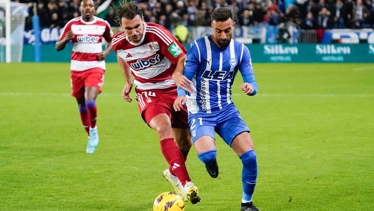 Granada – Deportivo Alavés: Horario y dónde ver en TV el partido de LaLiga EA Sports