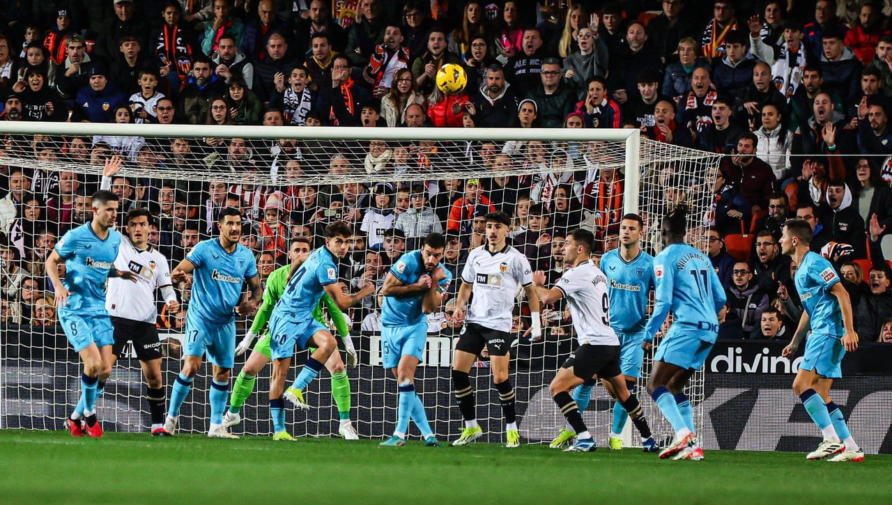 Valencia 1-0 Athletic: En Valencia se pone Duro no hablar de Europa