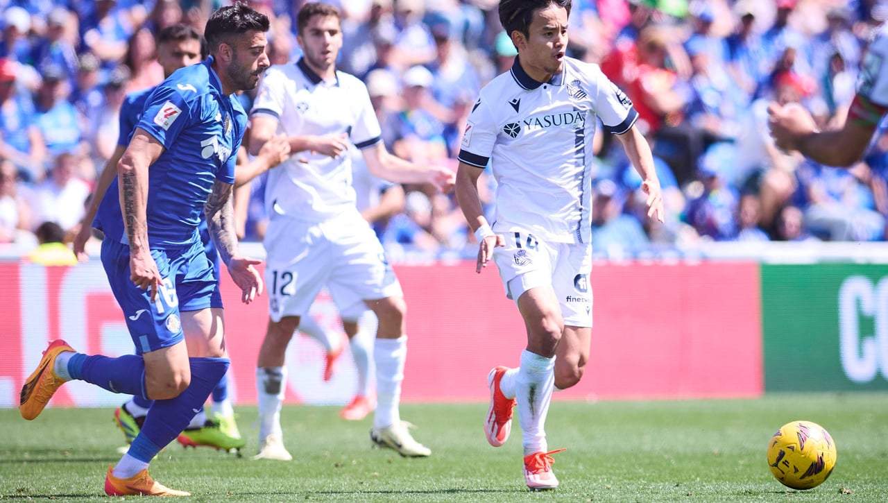 La Real Sociedad completa su primera venta para la 24/25 