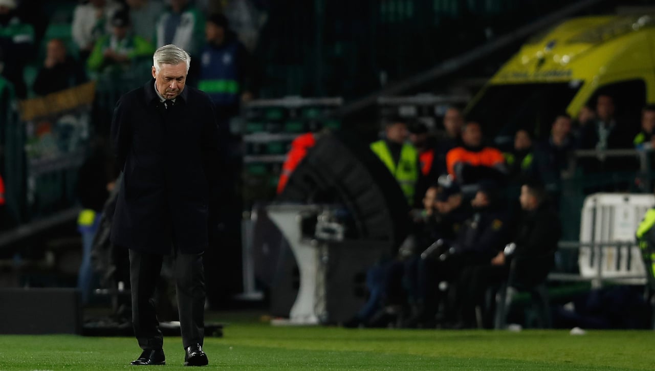 La recaída de este jugador que rompe los planes de Ancelotti 