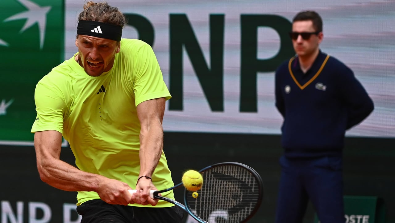 Zverev confirma que es peligroso en París