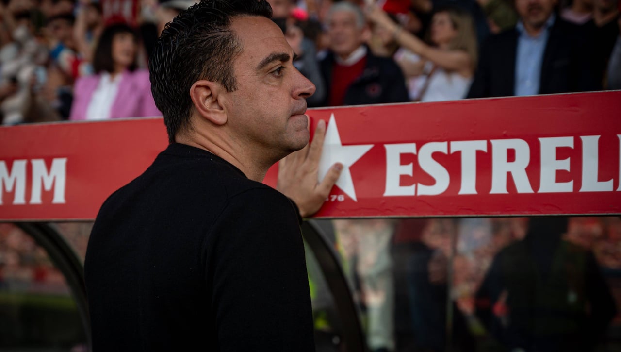 Xavi, tocado… y casi hundido