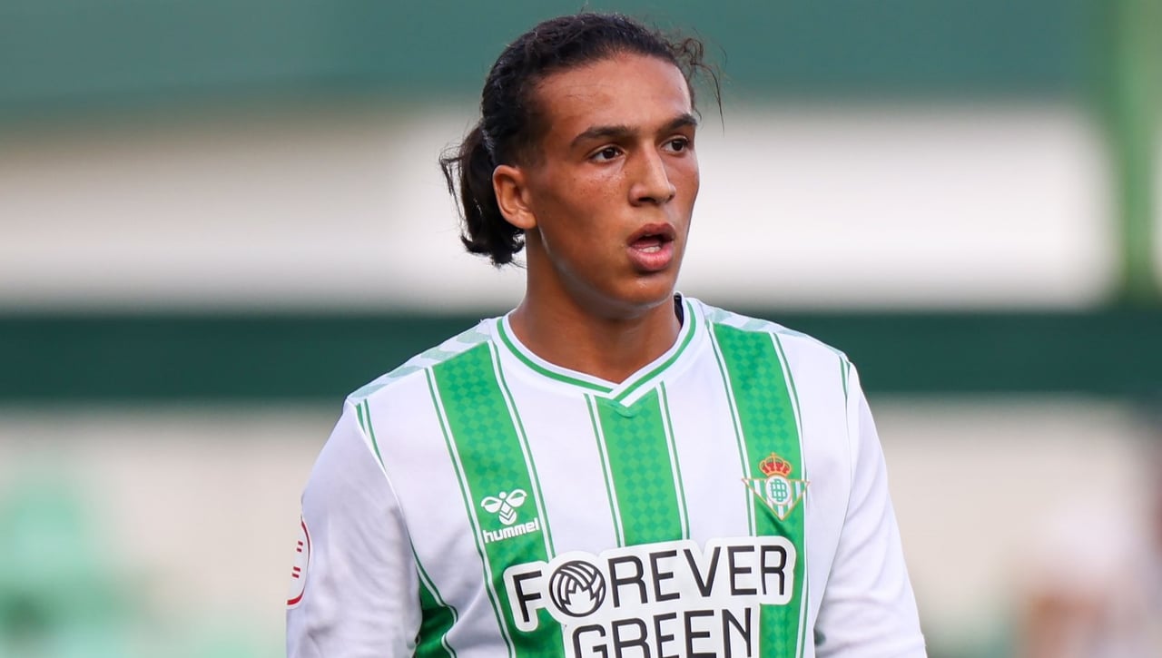 Yanis Senhadji: ¿Tiene algo que temer el Betis? Así está su situación contractual