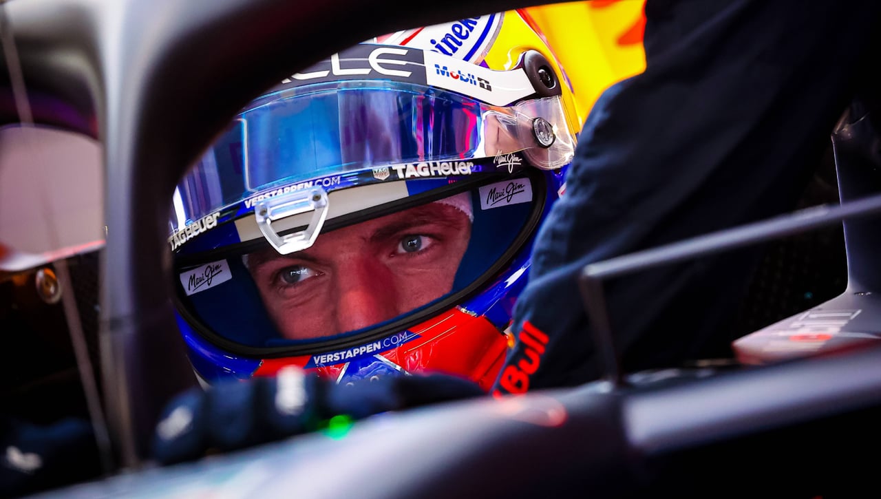 Verstappen asume su sanción y Russell le da las gracias