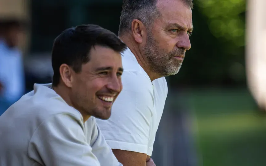 Flick 'salva' a un jugador cuestionado