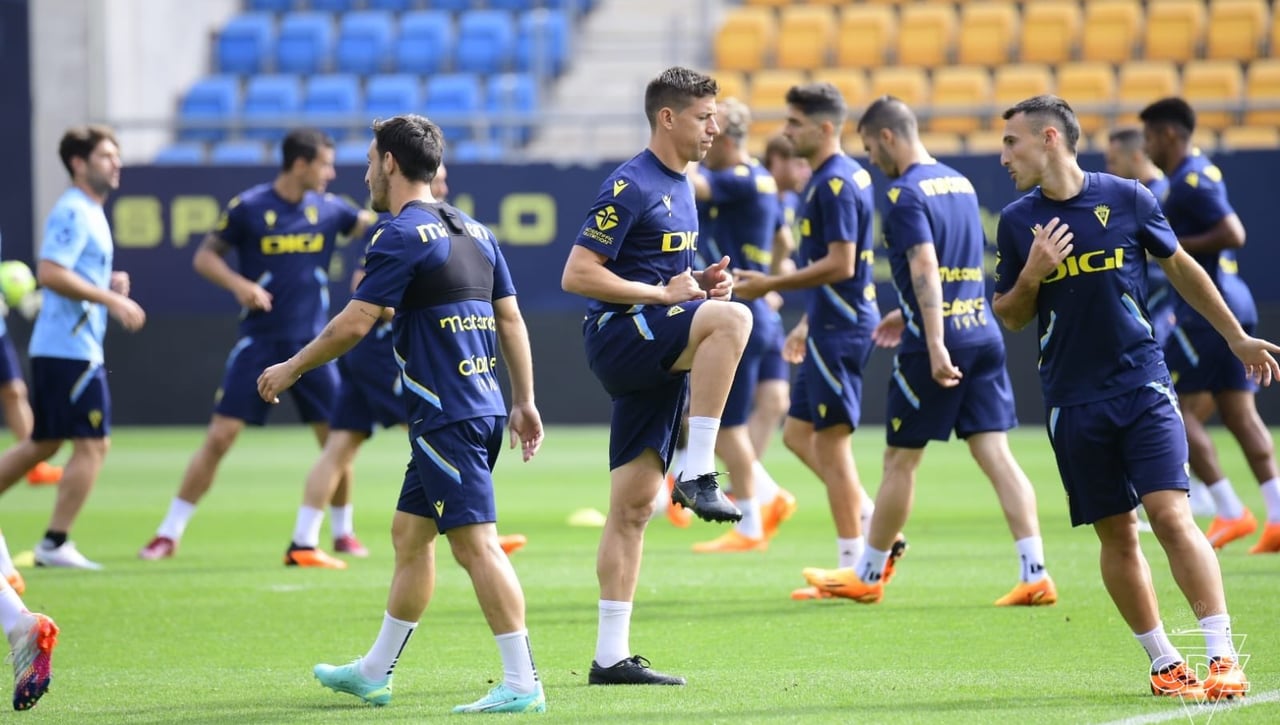 Aumentan los problemas para Sergio González en el momento más delicado de la temporada