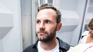 Bombazo con Juan Mata