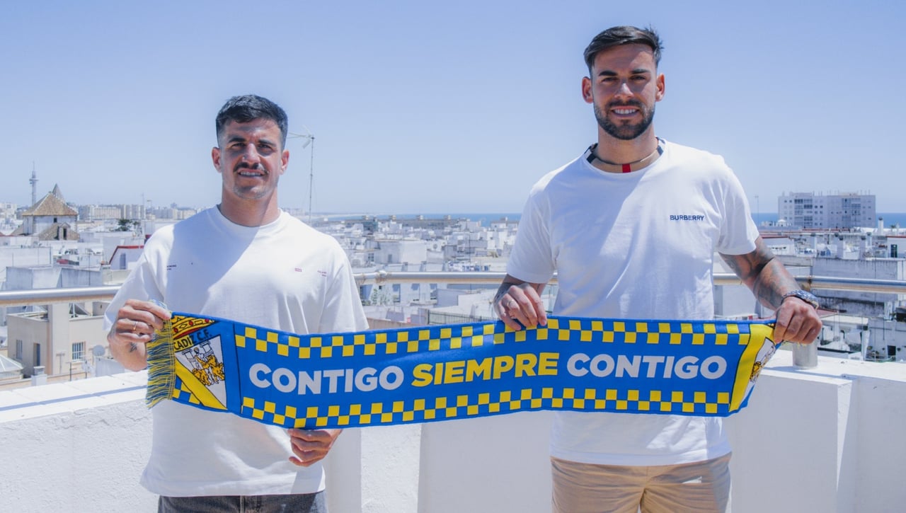 El Cádiz anuncia dos fichajes de una tacada