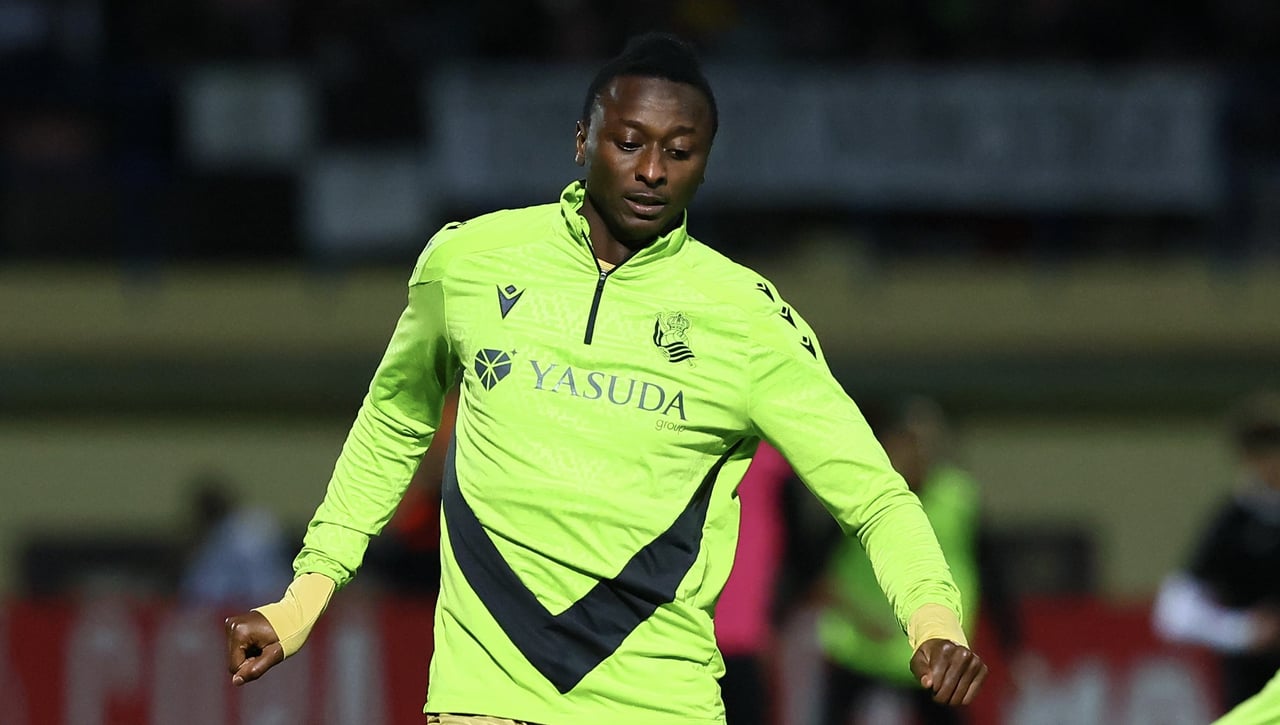 Umar Sadiq no aprovecha su oportunidad contra el Conquense y la Real Sociedad confirma su idea de darle salida