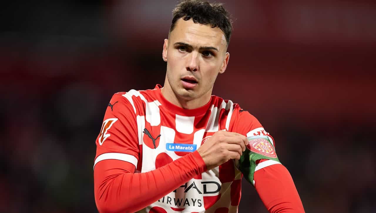 Oferta por el fichaje de Arnau Martínez