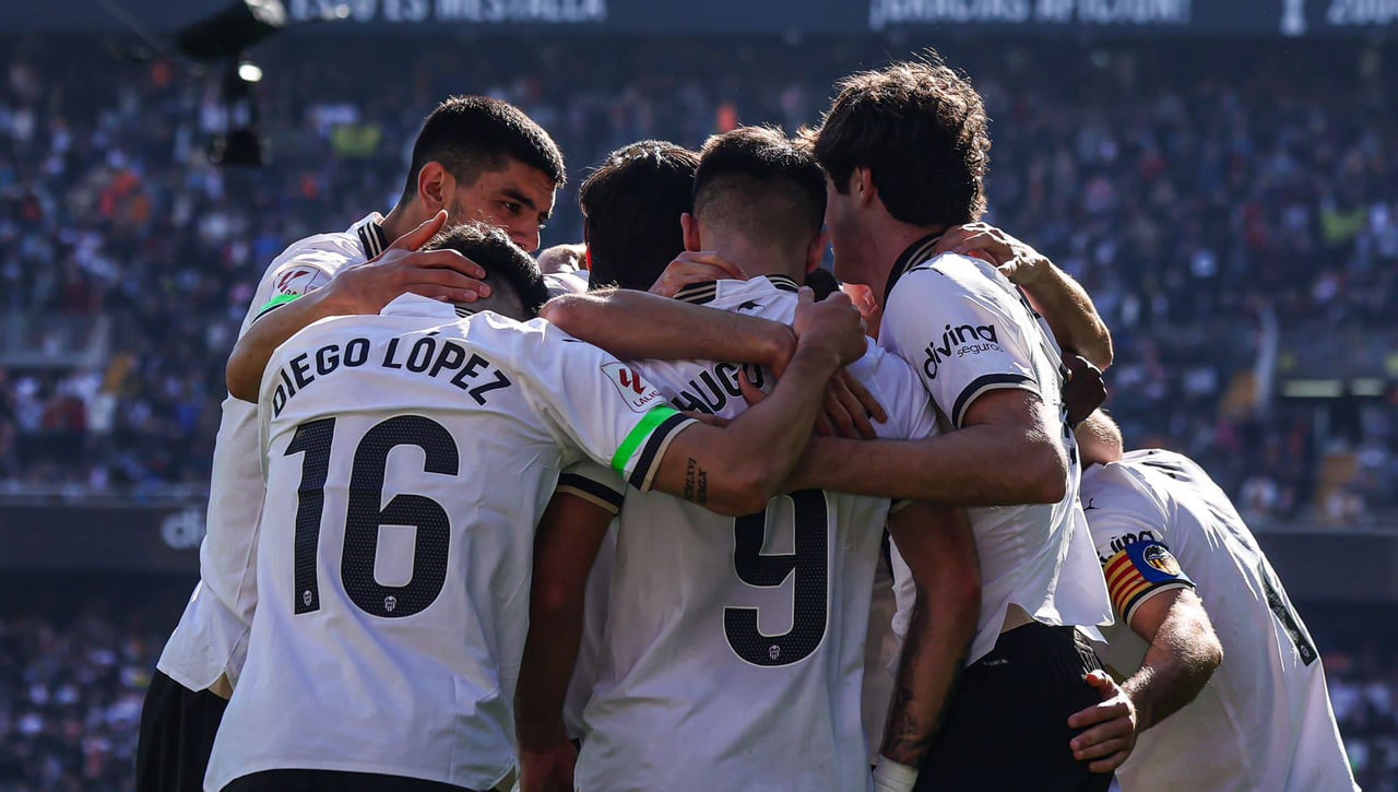 Valencia 2-1 Almería: Hugo Duro y Yaremchuk hunden al Almería