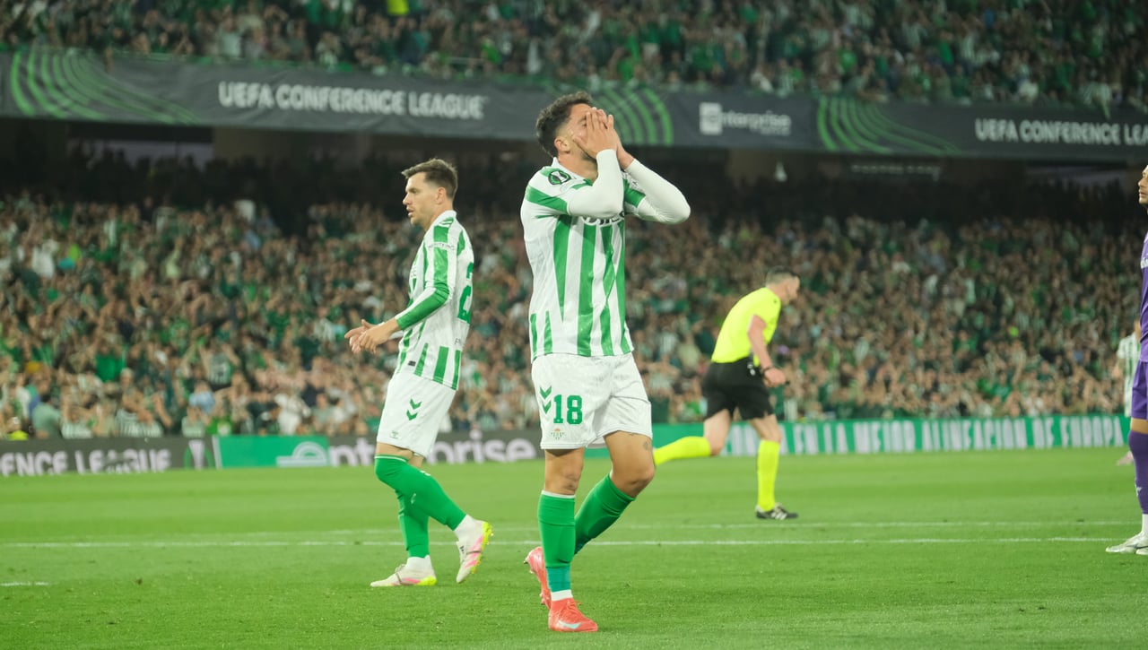 Cómo se vivió desde la grada el doble indulto que habría allanado el camino a Wroclaw