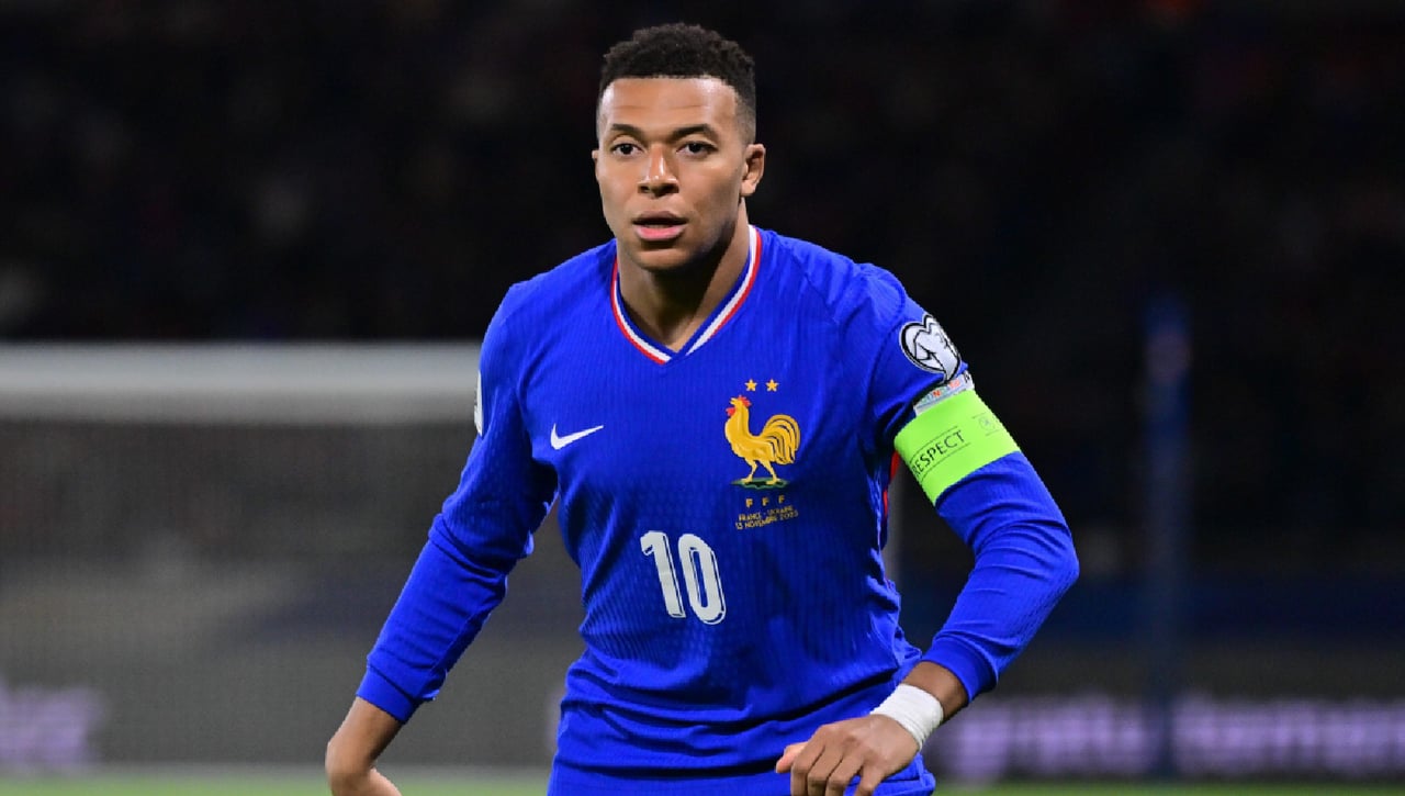 Mbappé desata un incendio mediático en Francia por su viaje a Dubái tras abandonar la concentración con la Selección