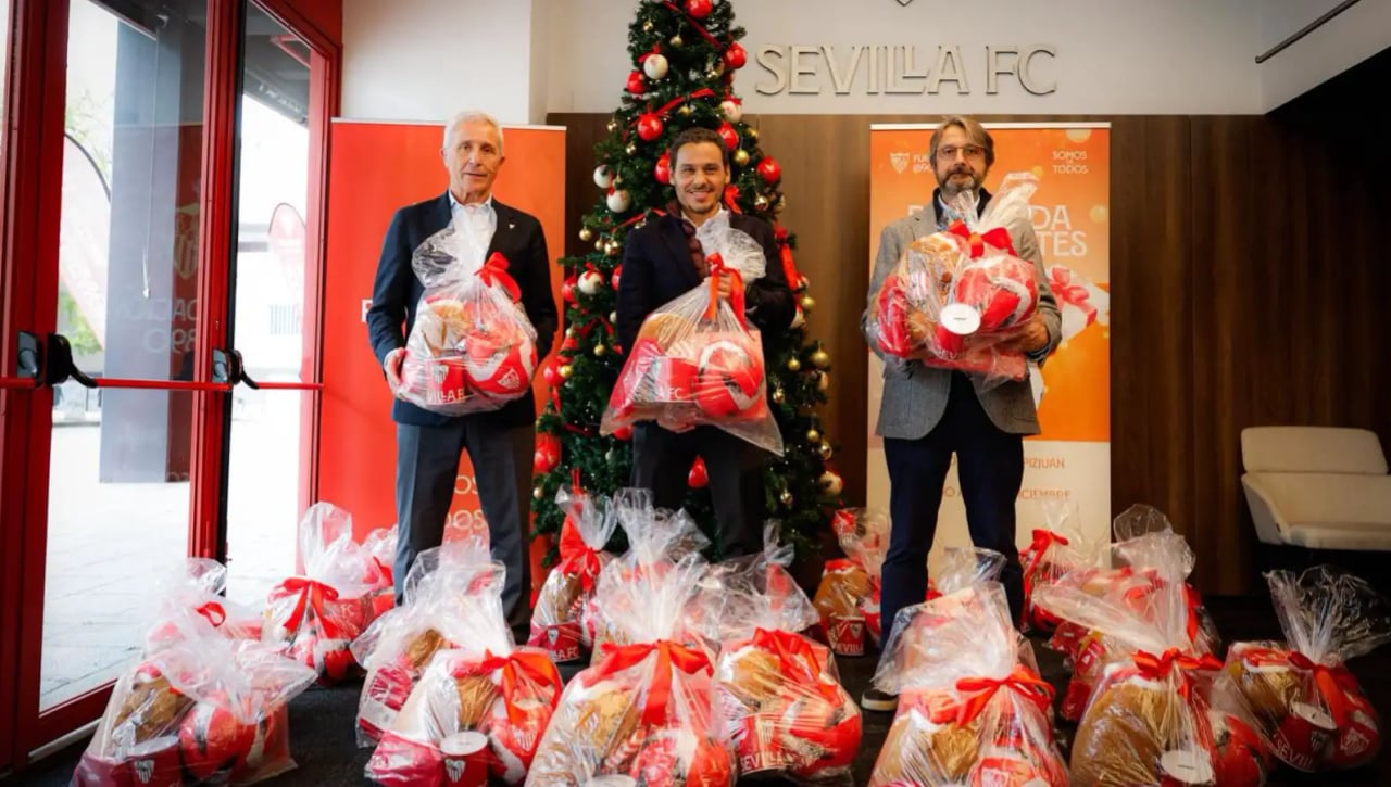 El Sevilla FC se lanza a fichar solidaridad para estas Navidades