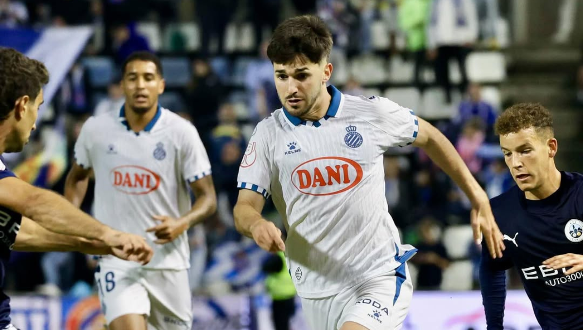 El interés del Huesca por el regreso de Javi Hernández tiene como rival a Antonio Hidalgo