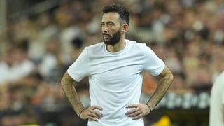 Carlos Corberán plantea un cambio de sistema contra el Betis