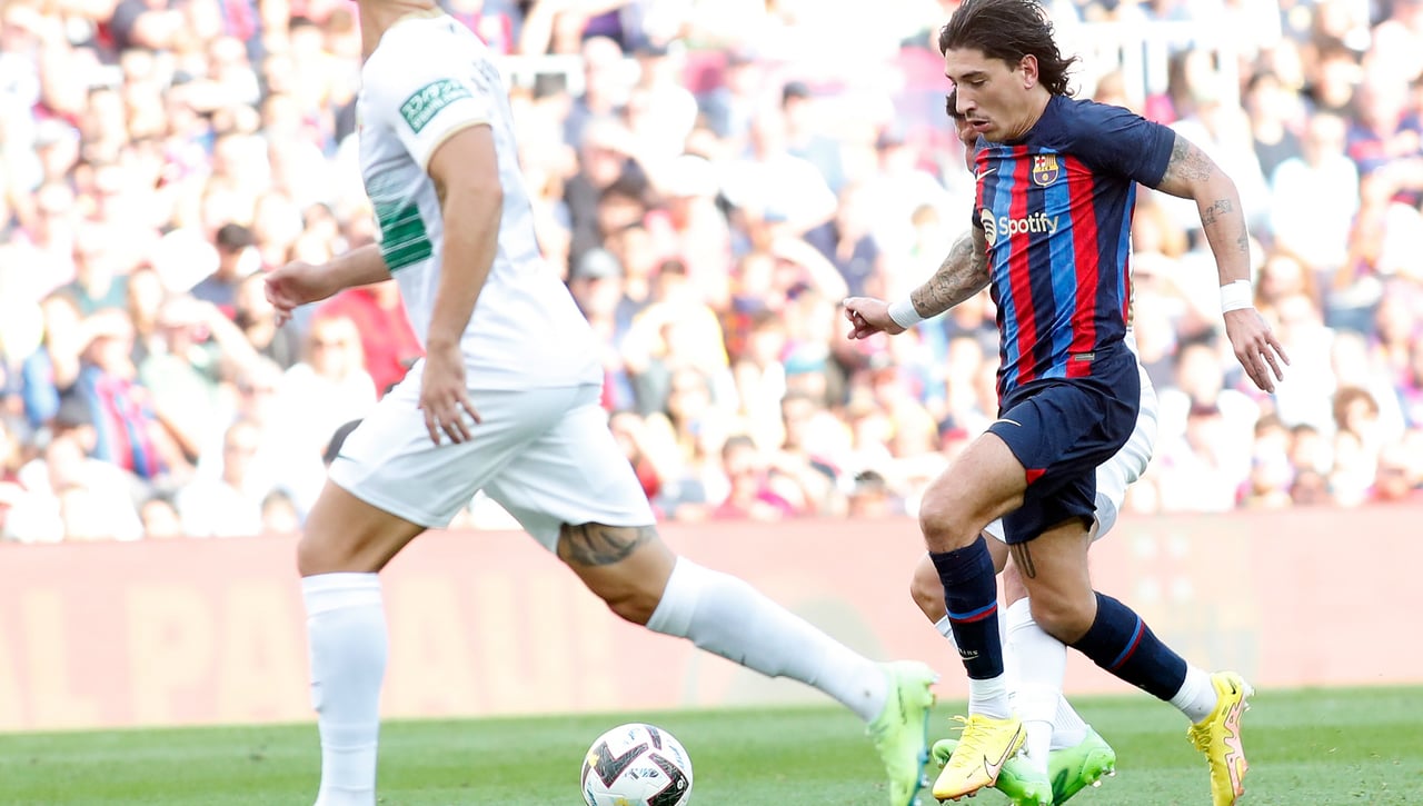 Alarma en Barcelona por Héctor Bellerín