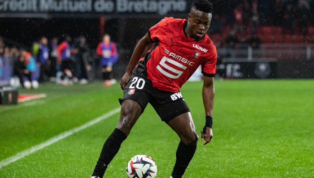 Rayo, Mallorca y Oviedo rivalizan por una perla colombiana