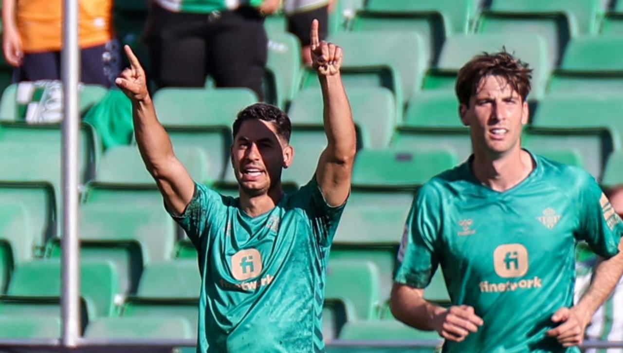 El vestuario del Betis, conjurado por la Champions: "Dependemos de nosotros mismos"