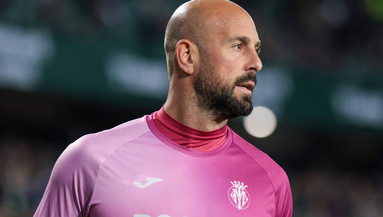 Malas noticias en el Villarreal sobre Pepe Reina 
