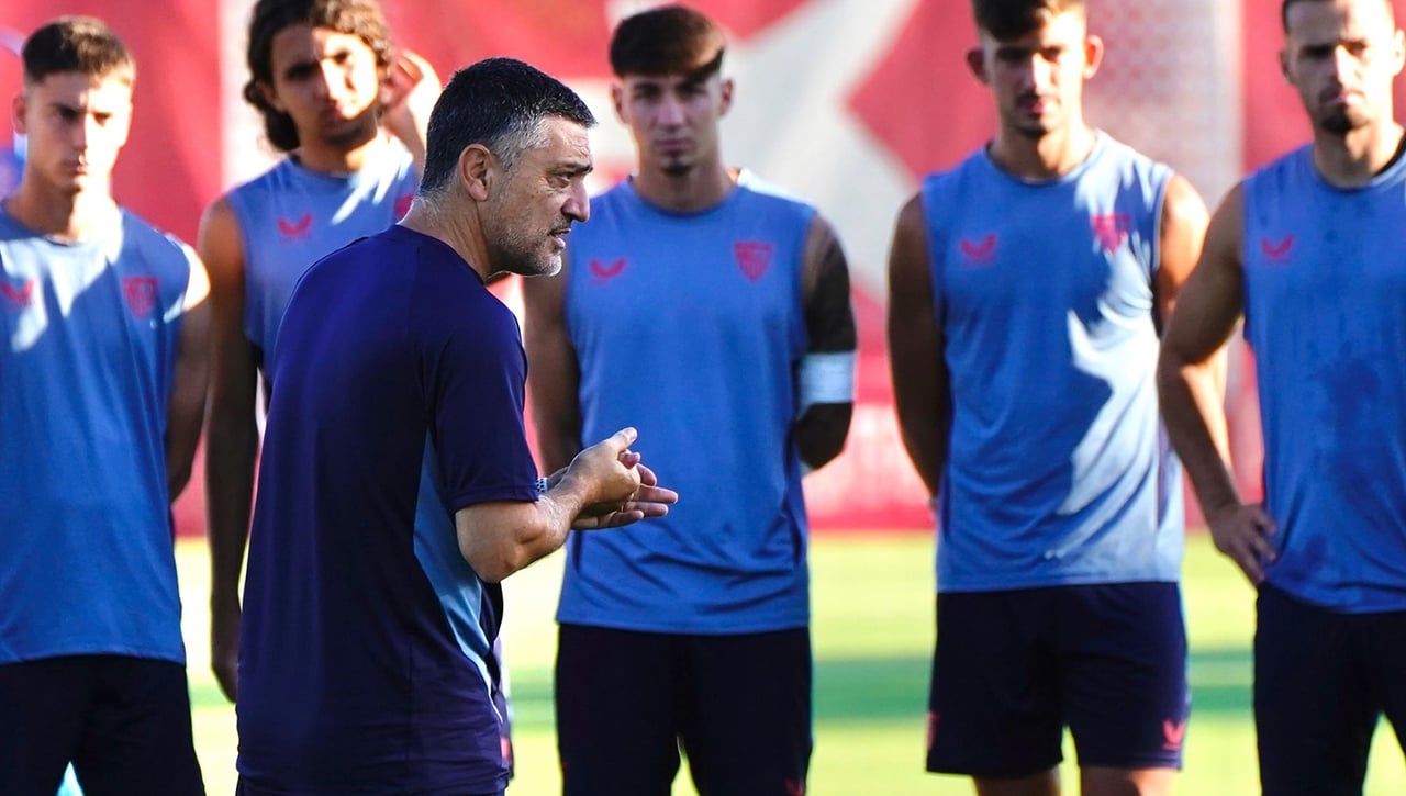 Notable baja de última hora en el Sevilla por problemas físicos