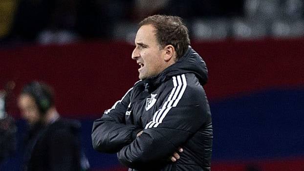 Jagoba Arrasate no se muerde la lengua con la expulsión de Unai García ante el Barça