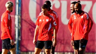 Respiro para el Sevilla con un regreso deseado y el paso adelante de Isaac Romero