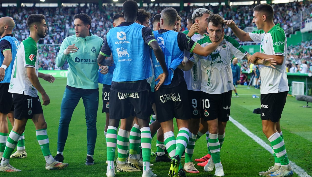 Betis y Sevilla también vigilan a Iñigo Vicente