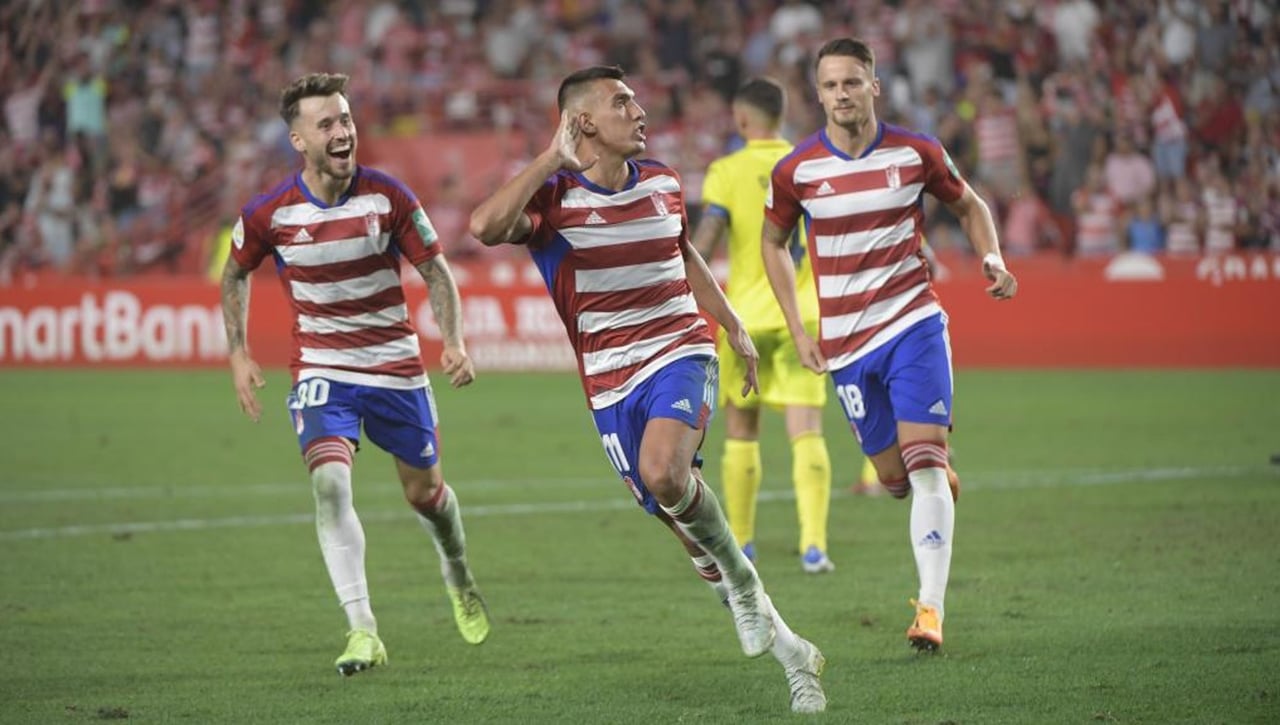 Uzuni apunta a negocio rentable para el Granada 