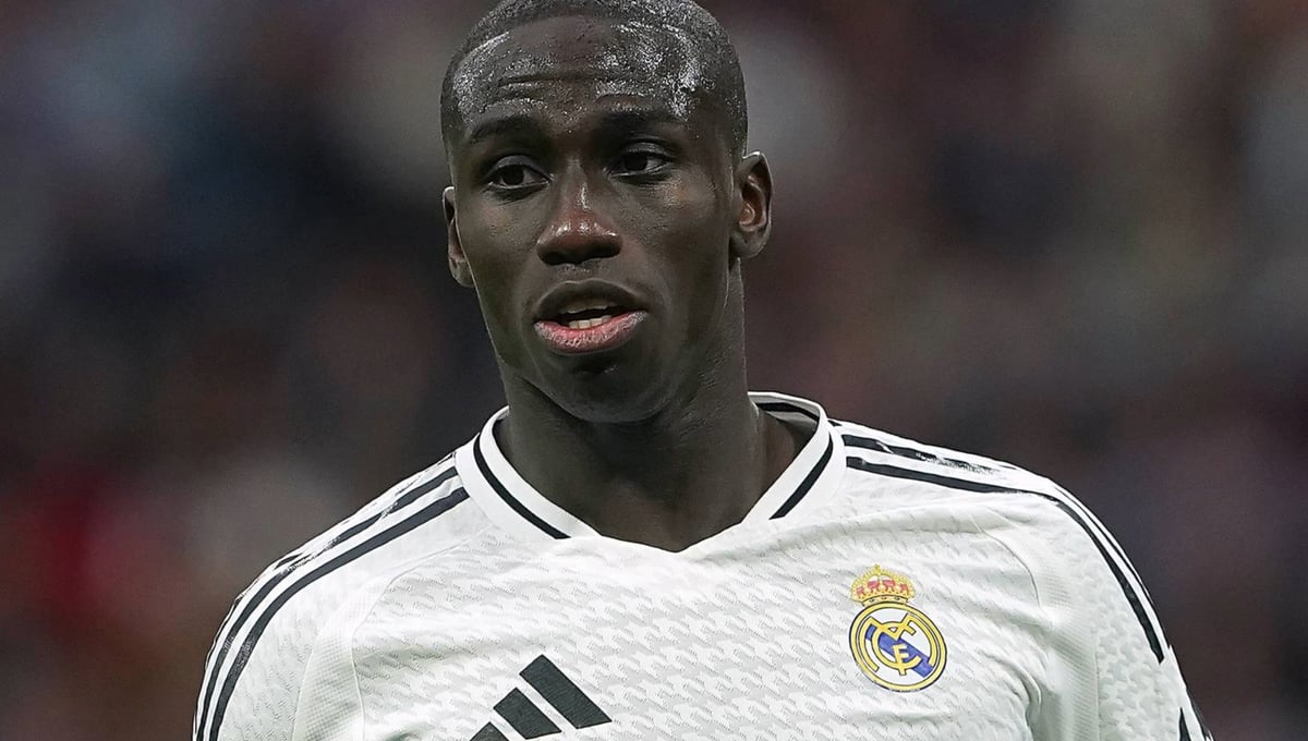 El Real Madrid pone a Mendy a la venta