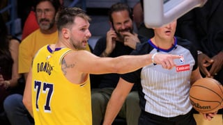 Los Mavericks despiden al hombre que vendió a Luka Doncic