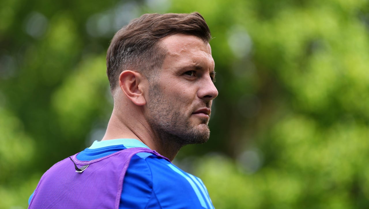 Wilshere, un fichaje sorpresa para el banquillo