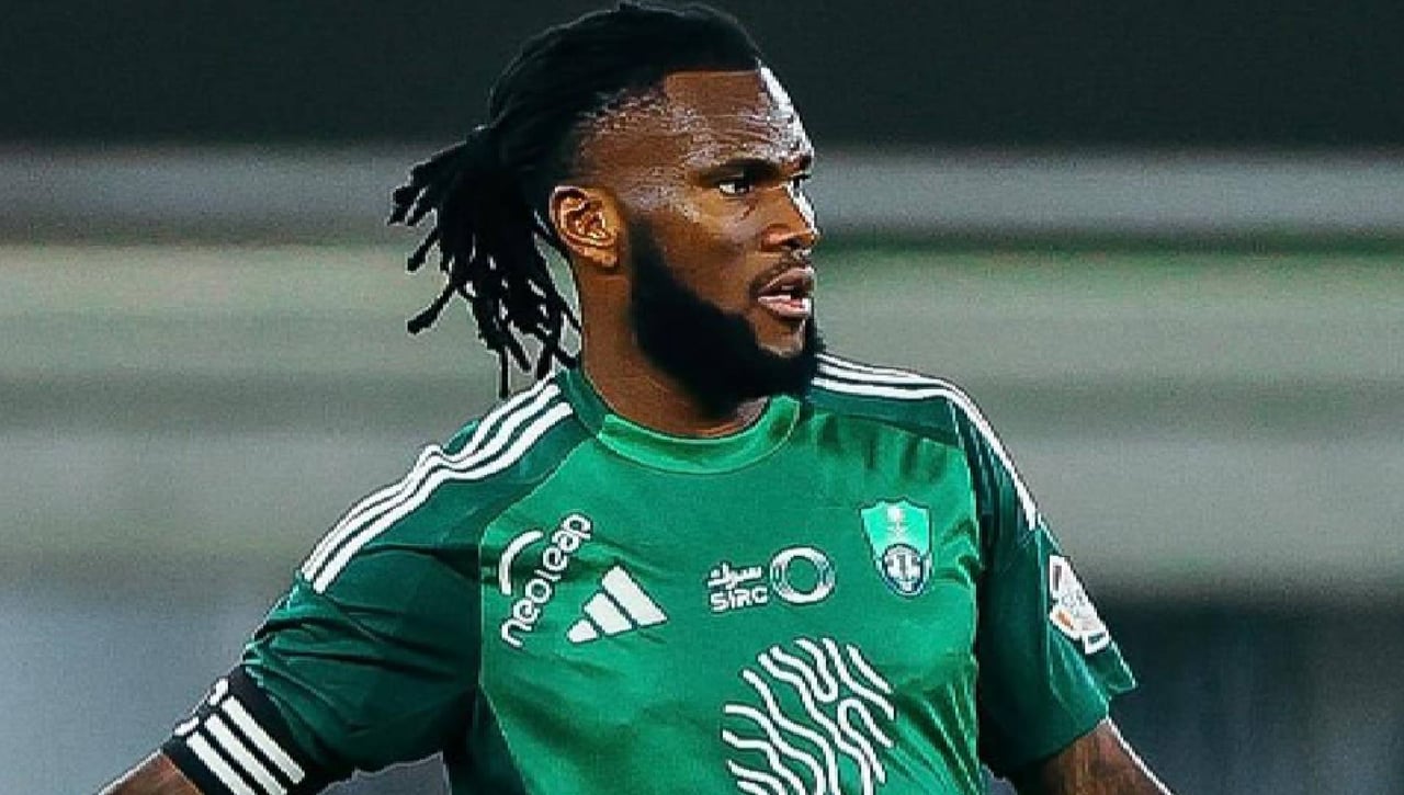 Kessié, objetivo para el centro del campo