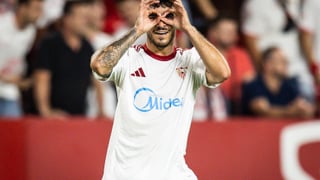 La afición del Sevilla se decanta por Isaac