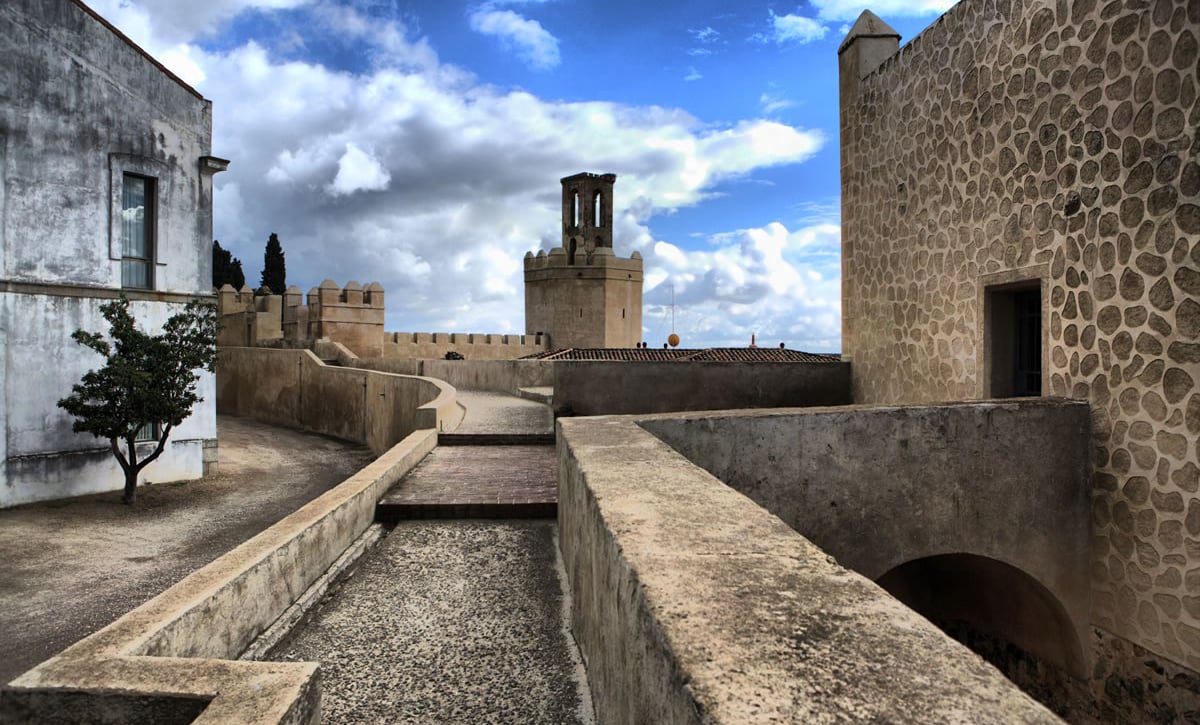 El destino cultural en Extremadura que esconde la mayor alcazaba de Europa