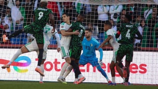 Alicientes extra para Akor Adams, Ejuke y sus compañeros