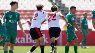 Sevilla Atlético 3-1 At. Mancha Real: 'SATvados' y por delante del eterno rival 