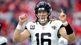 Trevor Lawrence rompe la banca en la NFL