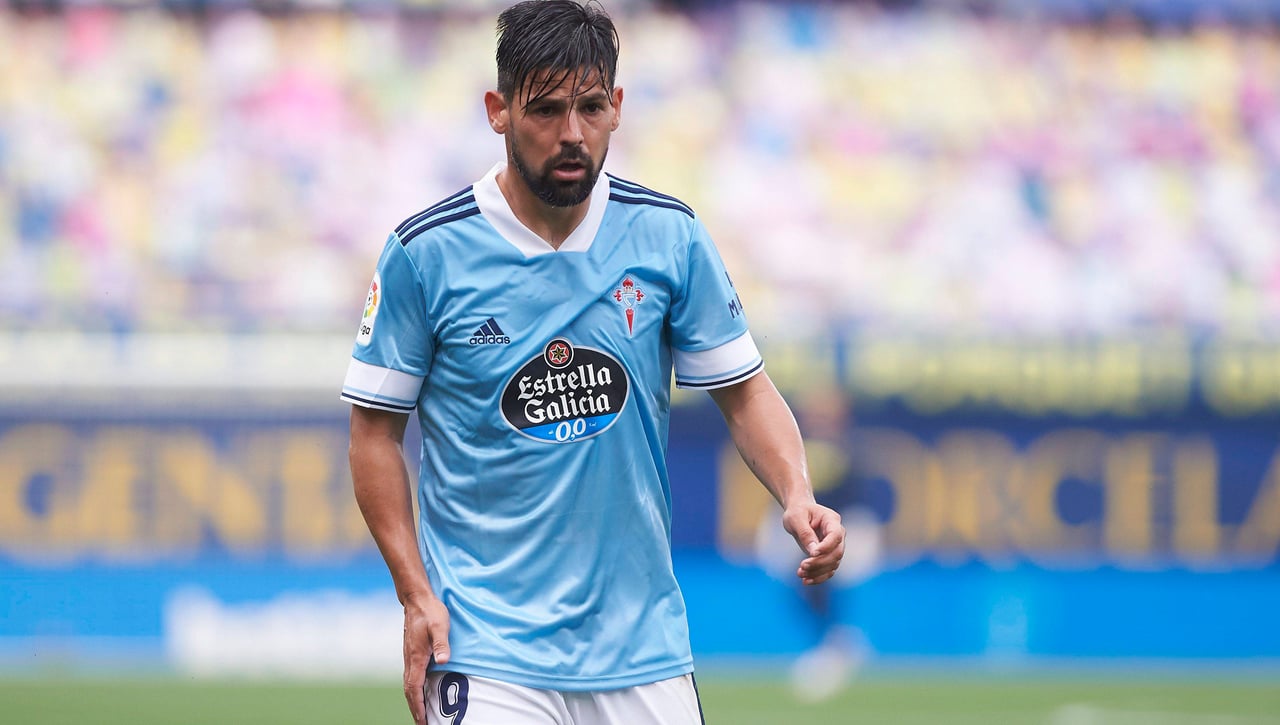 Nolito ocupa el hueco del bético Joaquín