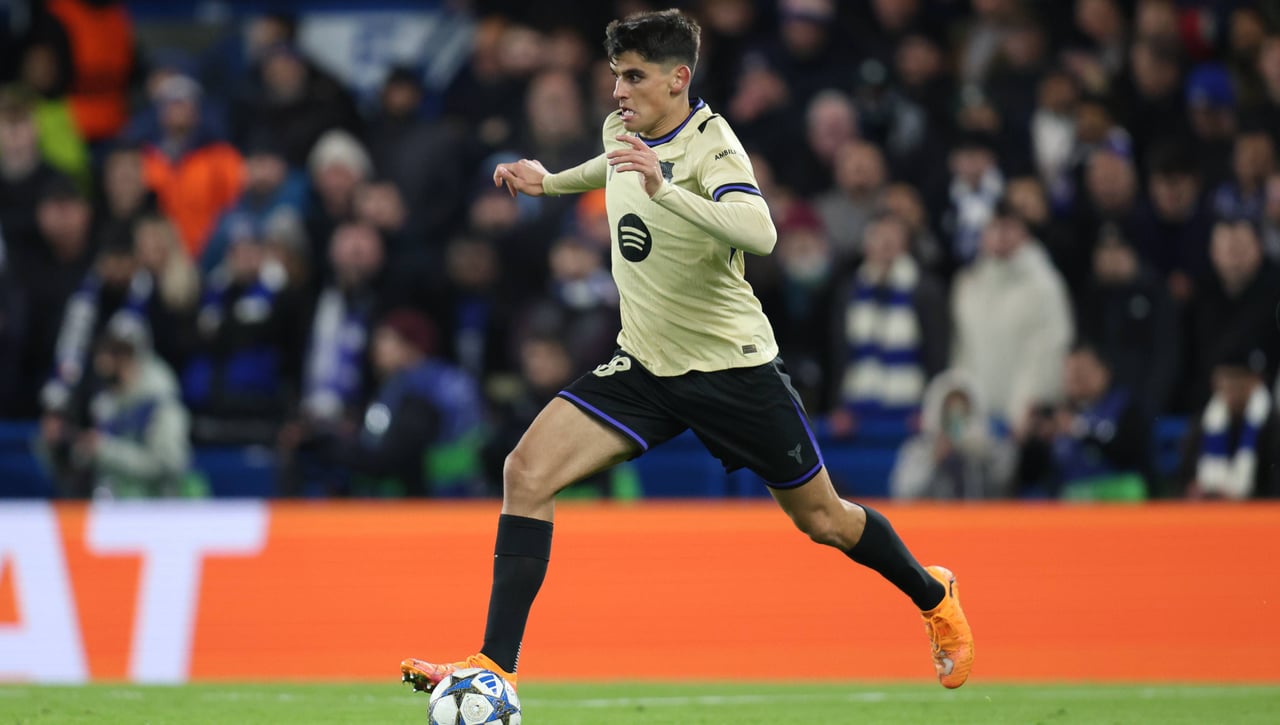 Gerard Martín se reafirma en el Barça y sube su valor de mercado