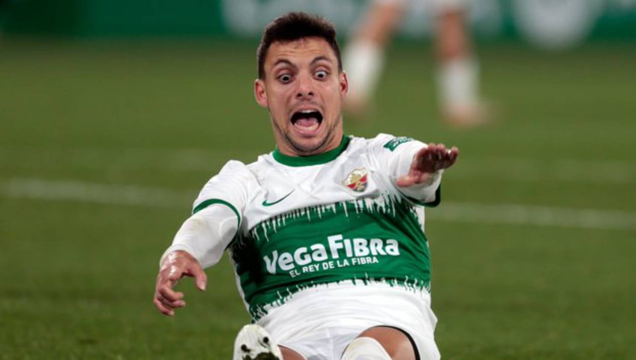 La terrorífica lesión de Óscar Plano en el Elche ya tiene parte médico oficial